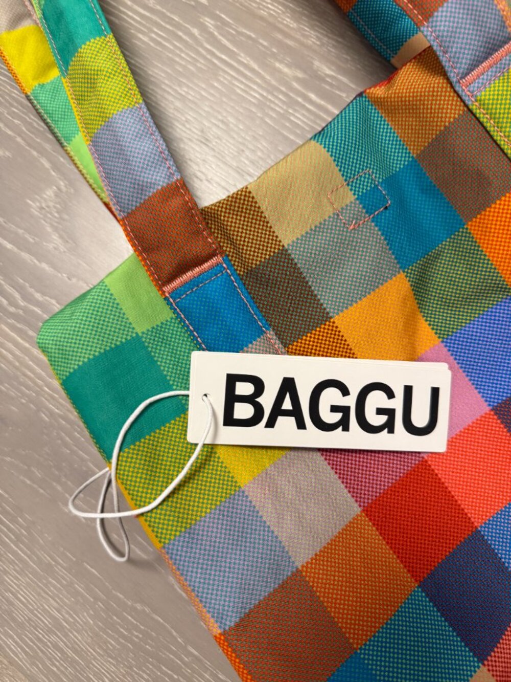 NWT Baggu Madras Everyday Cloud Bag - Picture 3 of 4
